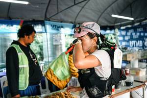 BIB: 
                            <button type="button" onclick="openModal(25443185)" class="btn btn-primary btn-sm float-right btn-popup" data-toggle="modal" data-target=".modal-high-quality">
                        <i class="fas fa-shopping-cart"></i> Add to Cart
                    </button>
                                            <button type="button" onclick="isThisMe(25443185, true)" class="btn btn-success btn-sm float-right btn-popup btn-isme hidden" data-toggle="tooltip" data-placement="bottom" title="นี่คือรูปของคุณใช่ไหม คลิกที่นี่เพื่อเอาเข้าอัลบั้ม">
                        <i class="fas fa-plus"></i> Add to album
                    </button>
                    <button type="button" onclick="isThisMe(25443185, false)" class="btn btn-warning btn-sm float-right btn-popup btn-isnotme hidden">
                        <i class="fas fa-ban"></i> Remove from album
                    </button>